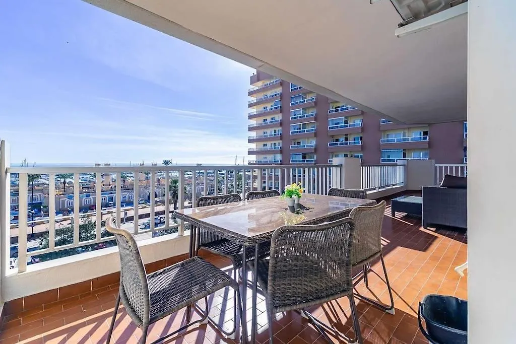 83-Beachfront Apartment, Fuengirola Spanien