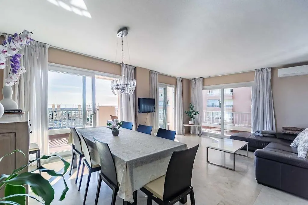 83-Beachfront Apartment, Fuengirola 0*,  Spanien