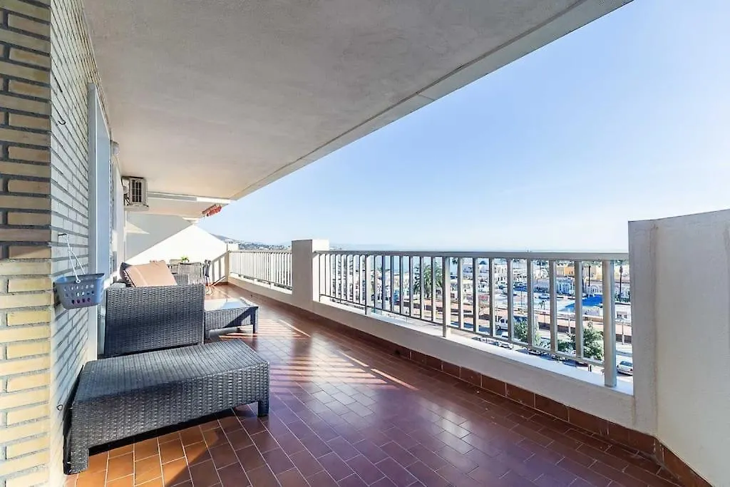 83-Beachfront Apartment, 푸엔히롤라 스페인