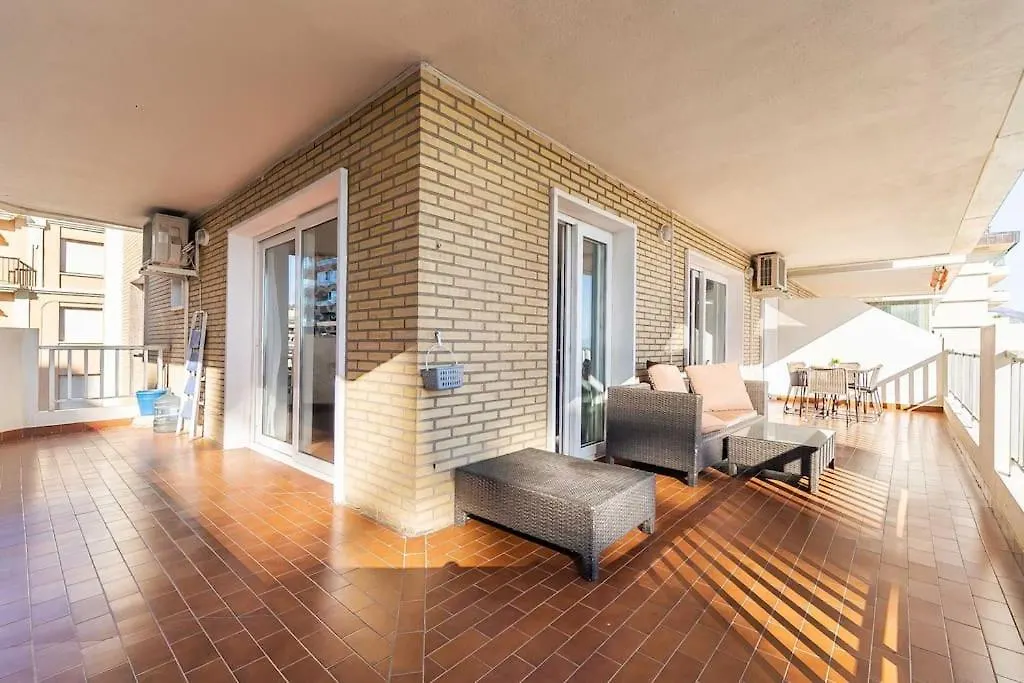 83-Beachfront Apartment, Fuengirola Lejlighed